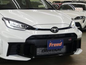 
									TOYOTA Yaris RZ High Performance Pearl White 2024′ 4WTR4 full								