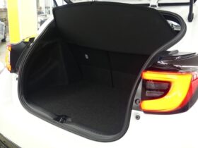 
									TOYOTA Yaris RZ High Performance Pearl White 2024′ 4WTR4 full								