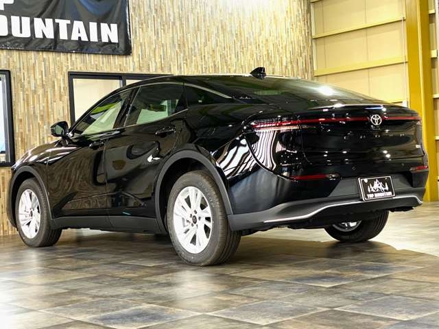 TOYOTA Crown CrossOver RS Advanced Black 2023′ 4X1HT