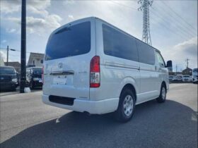 
									TOYOTA Hiace Van Super GL Dark Prime 2 Pearl White 2024′ 53LO8 full								