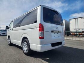 
									TOYOTA Hiace Van Super GL Dark Prime 2 Pearl White 2024′ 53LO8 full								