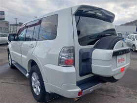 
									MITSUBISHI Pajero Long EXCEED Pearl White 2013′ 53LQT full								