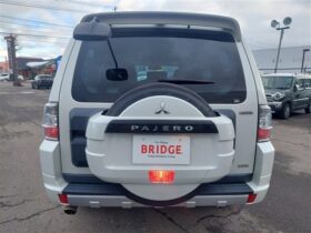 
									MITSUBISHI Pajero Long EXCEED Pearl White 2013′ 53LQT full								