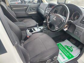 
									MITSUBISHI Pajero Long EXCEED Pearl White 2013′ 53LQT full								