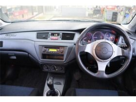
									MITSUBISHI Lancer GSR Evolution 7 White 2001′ 5C696 full								