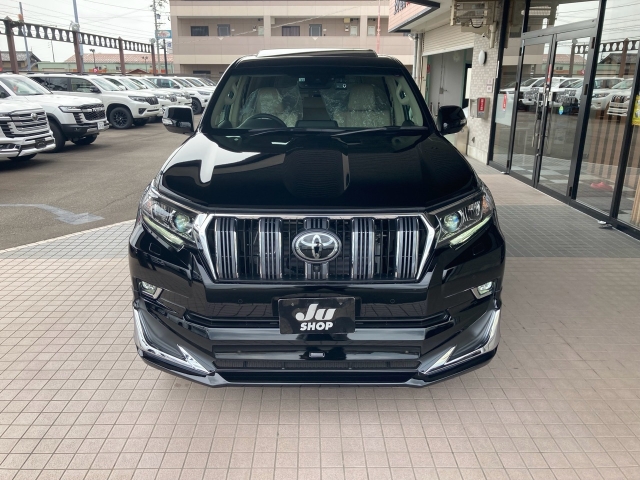 TOYOTA Land Cruiser Prado TX Lpkg  with Modelista KIT Black 2022′ 5HM8R