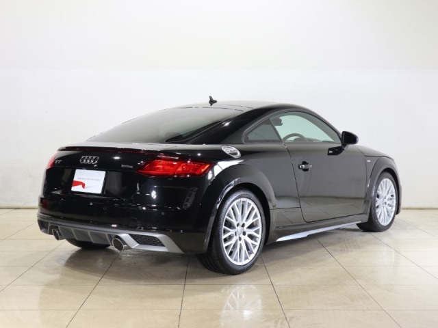 Audi TT 45 TFSI Quattro S-Line Packet Black 2022′ 5JRGD