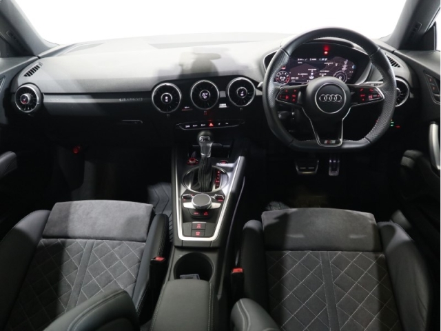 Audi TT 45 TFSI Quattro S-Line Packet Black 2022′ 5JRGD