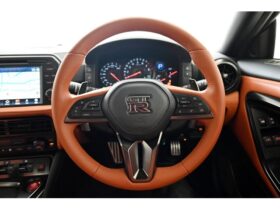 
									NISSAN GT-R Special Edition Pearl White 2023′ 5L1NR full								