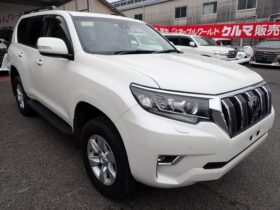 
									TOYOTA Land Cruiser Prado TX Sunroof 7 Seater Pearl White 2021′ 5MJUE full								