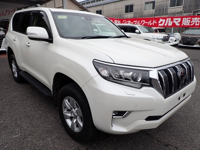 TOYOTA Land Cruiser Prado TX Sunroof 7 Seater Pearl White 2021′ 5MJUE