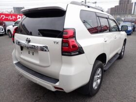 
									TOYOTA Land Cruiser Prado TX Sunroof 7 Seater Pearl White 2021′ 5MJUE full								