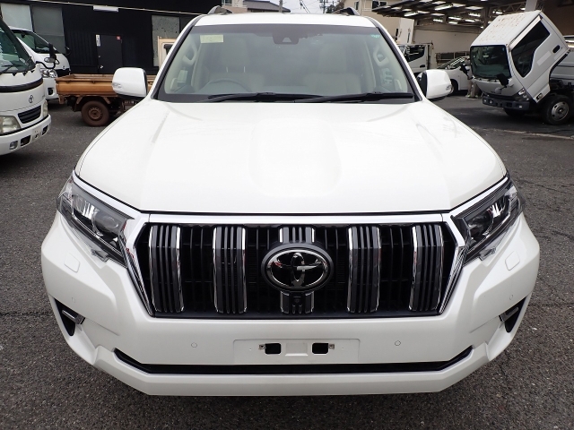TOYOTA Land Cruiser Prado TX L Package Sunroof 7 Seater Pearl White 2021′ 5MJVB