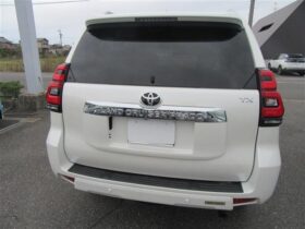 
									TOYOTA Land Cruiser Prado 2.7 TX 5 Person Manufacturer Navigation Pearl White 2023′ 5MW2I full								