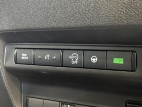 
									NISSAN Serena Highway Star V Black 2025′ 5P0VW full								