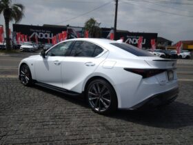 
									Lexus IS F Sports Pearl White 2021′ 5QU21 full								