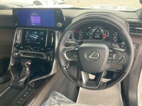 
									Lexus LX Base Grade   Modelista KIT Pearl White 2023′ 6BMHN full								