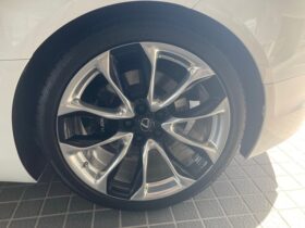 
									Lexus LC S Package White 2018′ 6BMHQ full								