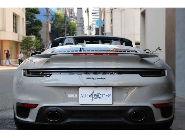 Porsche 911 Turbo Gray 2022′ 6ENE3