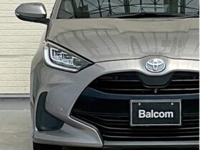 
									TOYOTA Yaris Z Brown 2021′ 6FWWM full								