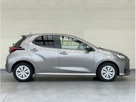 
									TOYOTA Yaris Z Brown 2021′ 6FWWM full								