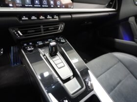 
									Porsche 911 Carrera GTS White 2023′ 6GK1N full								