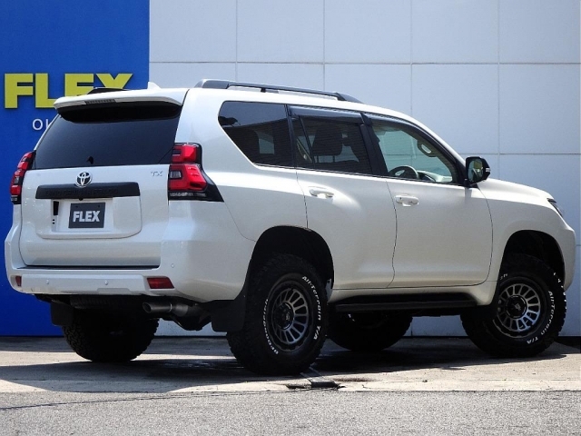 TOYOTA Land Cruiser Prado TX L Packet Matte Black Ed White 2023′ 6GVX0