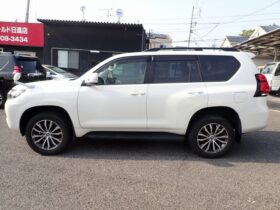 
									TOYOTA Land Cruiser Prado TX L Package Sunroof 7 Seater Pearl White 2020′ 6MZEN full								