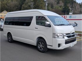 
									TOYOTA Hiace Wagon Grand Cabin Super Long Wide HR Pearl White 2025′ 6TEYG full								