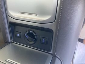 
									TOYOTA Land Cruiser Prado TX LPKG 7-person   Modelista  SR Pearl White 2022′ 6UWZF full								