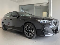 BMW 5 Series 523d xDrive M Sport Black 2024′ 6VK6Y