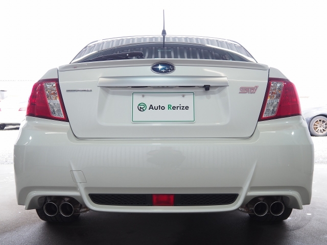 TOYOTA Impreza STi A Line Pearl White 2010′ 6VKAG