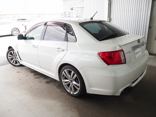 TOYOTA Impreza STi A Line Pearl White 2010′ 6VKAG