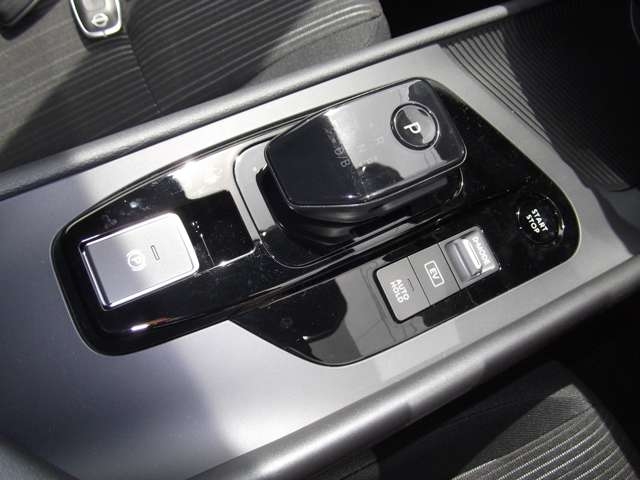 NISSAN Note X FOUR Gray 2024′ 6WMQT