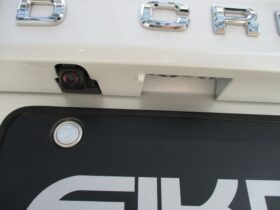 
									TOYOTA Land Cruiser Wagon ZX Pearl White/Pearl White 2023′ 6X24V full								