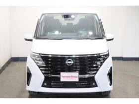 
									NISSAN Serena e-POWER Highway Star V Pearl White 2025′ 6XPBL full								