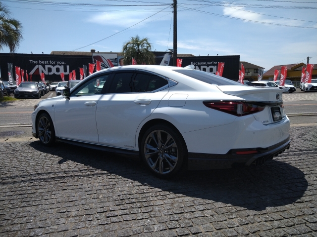Lexus ES F Sport Pearl White 2019′ 6XPCZ