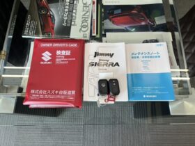 
									SUZUKI Jimny XC Pearl White 2025′ 71ZMJ full								