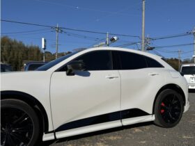 
									TOYOTA Crown Sport 2.5 Z E-Four 4WD Pearl White 2023′ 76LNZ full								