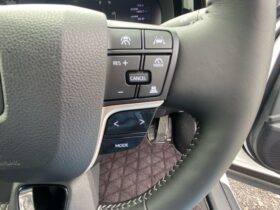 
									TOYOTA Crown Sport 2.5 Z E-Four 4WD Pearl White 2023′ 76LNZ full								