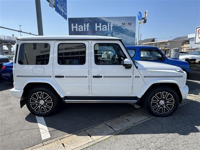 Mercedes-Benz G Class G450d(ISG) Pearl White 2024′ 76LSB