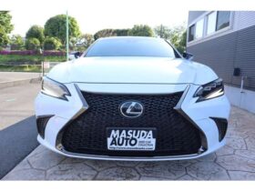 
									Lexus ES F Sport Pearl White 2023′ 7AT3H full								