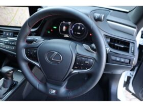 
									Lexus ES F Sport Pearl White 2023′ 7AT3H full								
