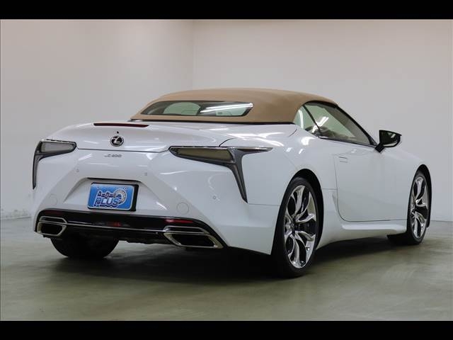 Lexus LC LC 500 White 2022′ 7D1WY