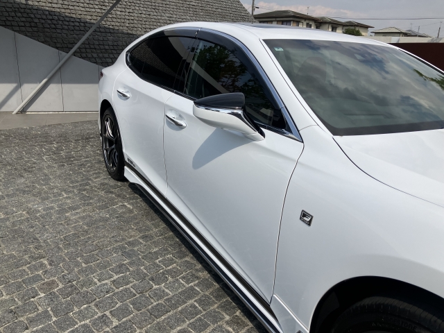 Lexus LS F Sport Pearl White 2017′ 7PKB4