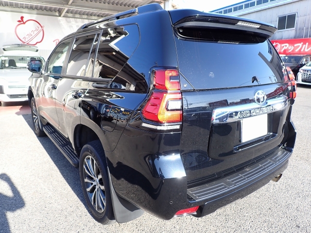 TOYOTA Land Cruiser Prado TX L Package Sunroof 7 Seater Black 2020′ 7PKDG