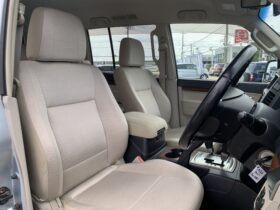 
									MITSUBISHI Pajero Exceed Silver 2008′ 7PKGY full								