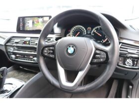 
									BMW 5 Series 523d Luxury Black 2017′ 7Q7FU full								