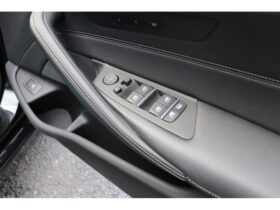 
									BMW 5 Series 523d Luxury Black 2017′ 7Q7FU full								