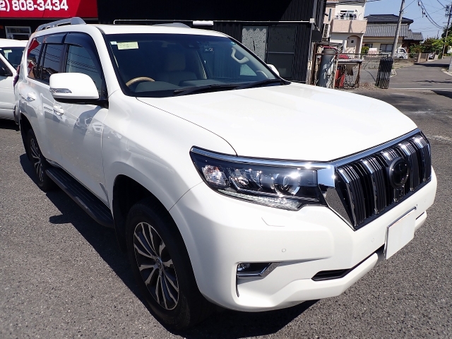 TOYOTA Land Cruiser Prado TX L Package Sunroof 7 Seater Pearl White 2021′ 7RPML